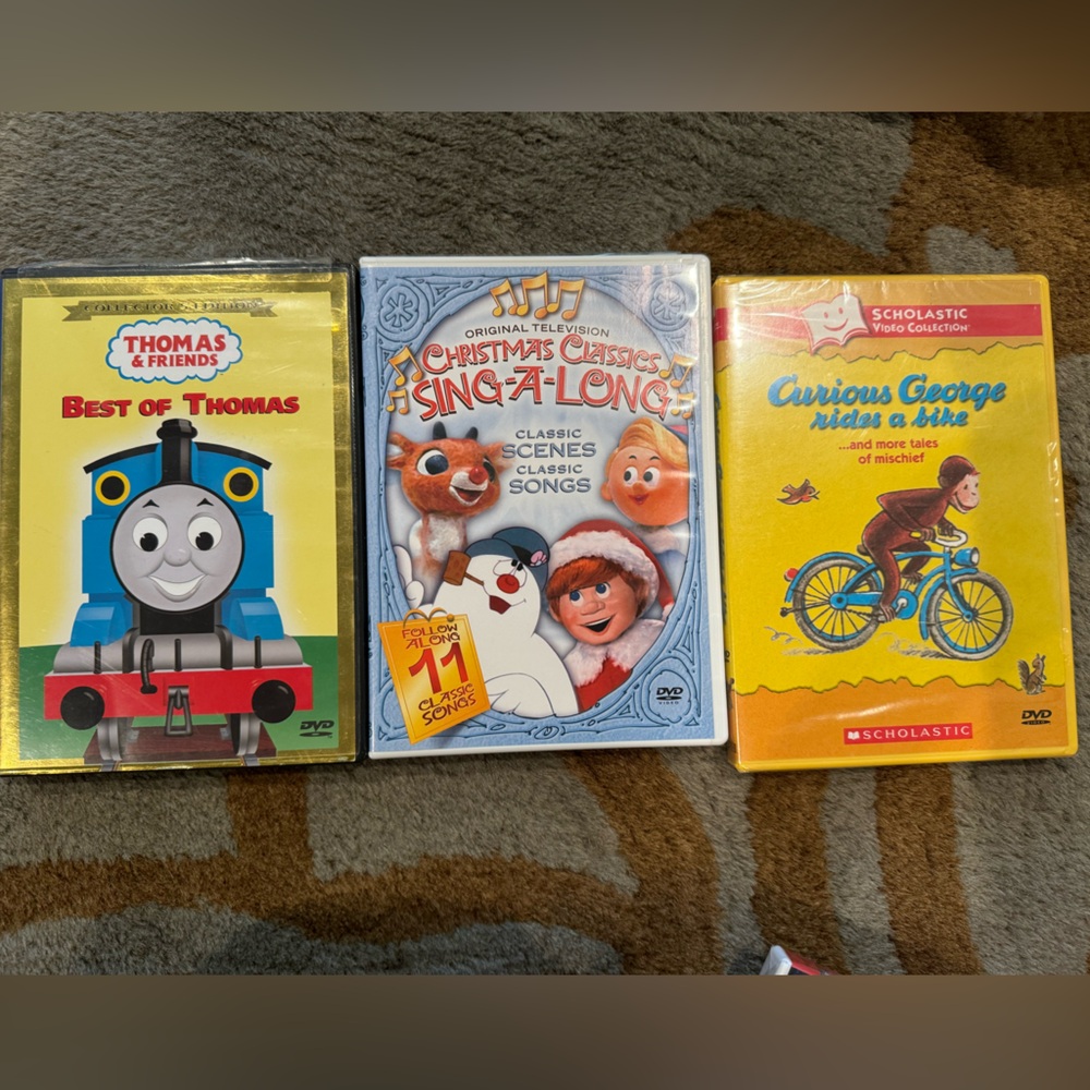 Bundle kids DVDs